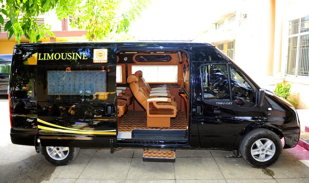 Dịch Vụ làm phù hiệu xe hợp đồng hcm